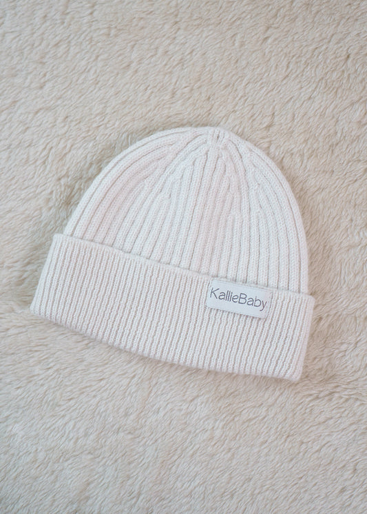 Snuggle Beanie - Beige